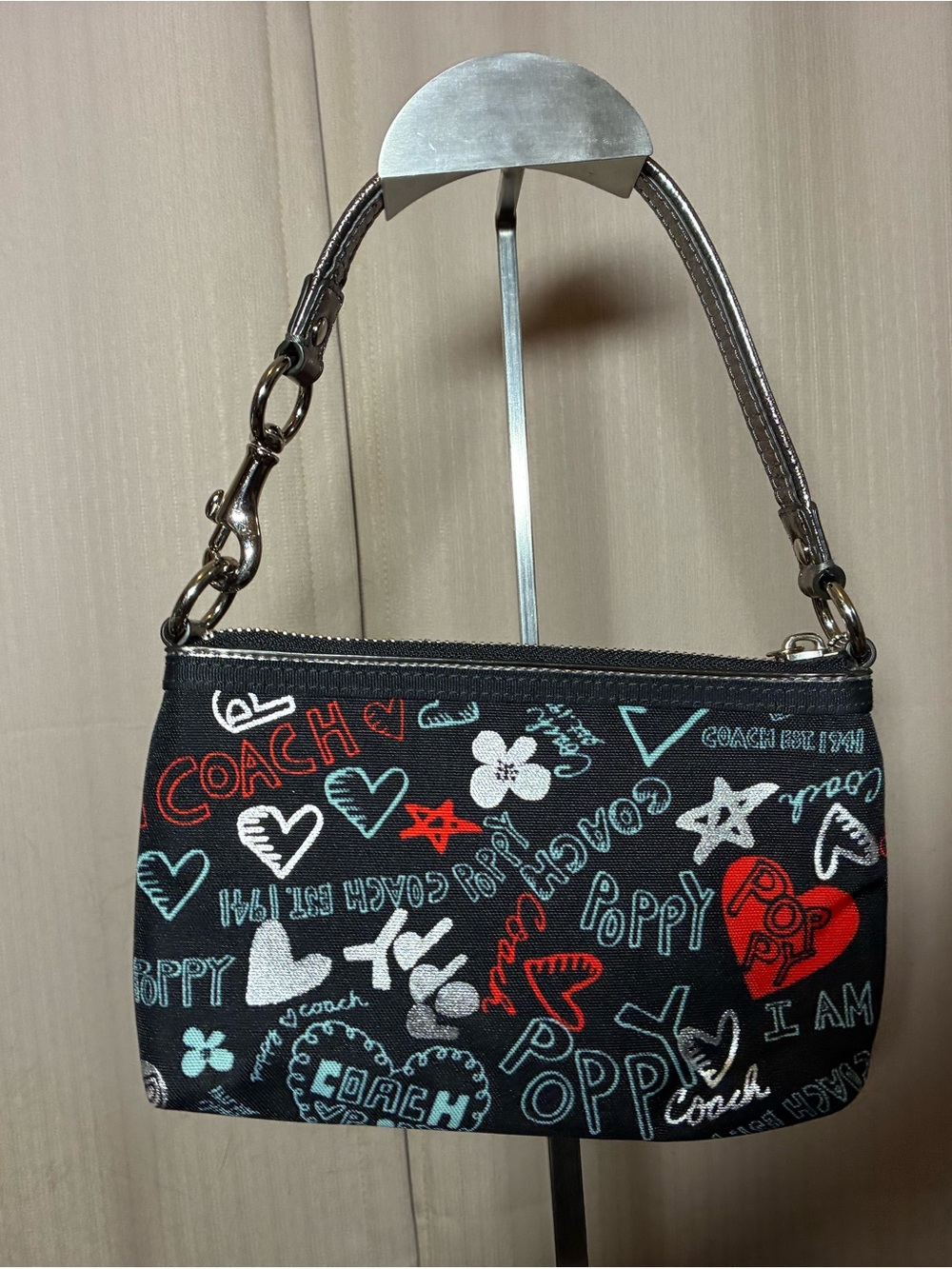 Coach Black Multicolor Poppy Print Wristlet - Picture 2 of 5